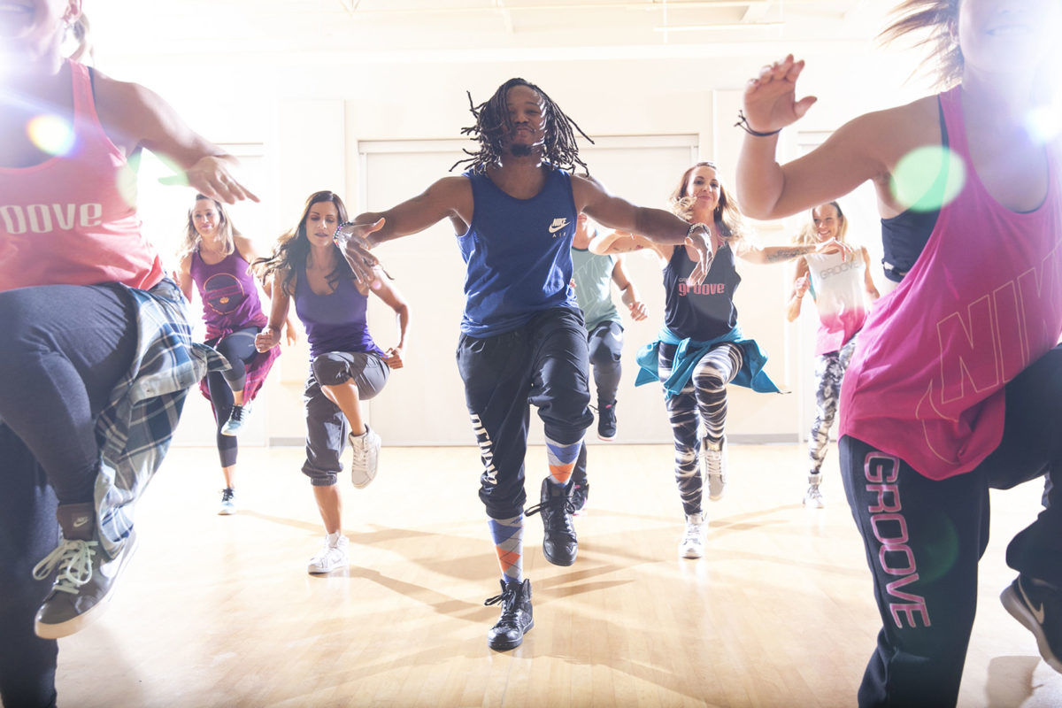 Group Groove – Dance Fitness by MOSSA